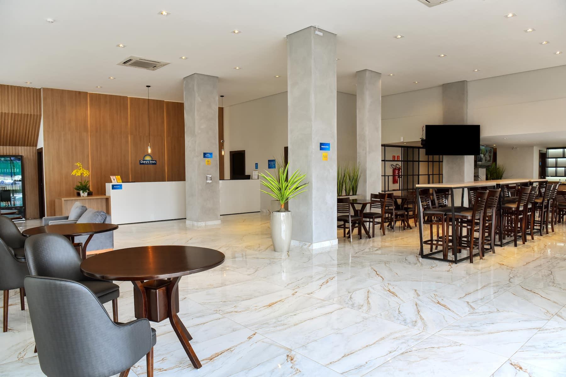 Days Inn By Wyndham Cascavel Cascavel  Exterior photo